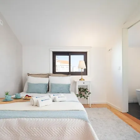 Nyaraló Host Wise - Elegant Colorful House W Private Terrace Porto