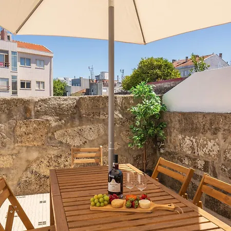 Host Wise - Elegant Colorful House W Private Terrace Nyaraló